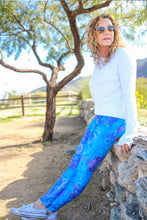 Load image into Gallery viewer, Love and Joy - Yoga Leggings
