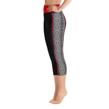 Load image into Gallery viewer, Serpentine - Yoga Capri Leggings